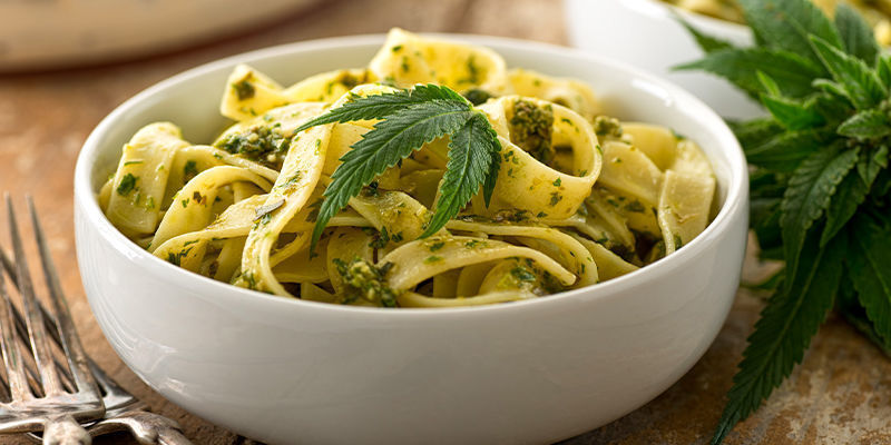 Pasta Con Pesto Y Marihuana